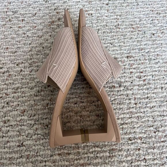 Vivaia Square-Toe Block Heel Sandals - Picture 16 of 16